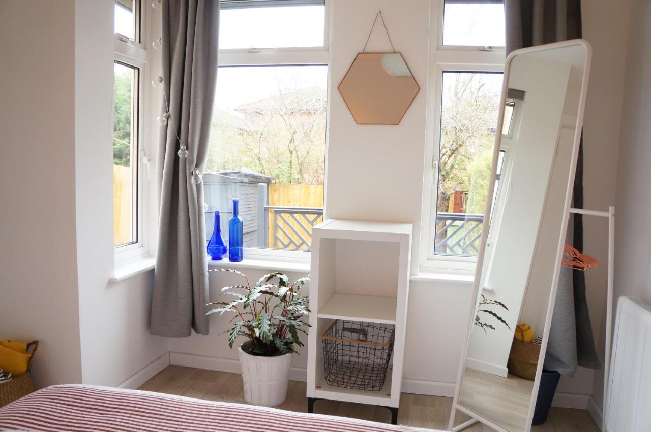 The Oldbrook Garden Flat Apartment มิลตันคีนส์ ภายนอก รูปภาพ